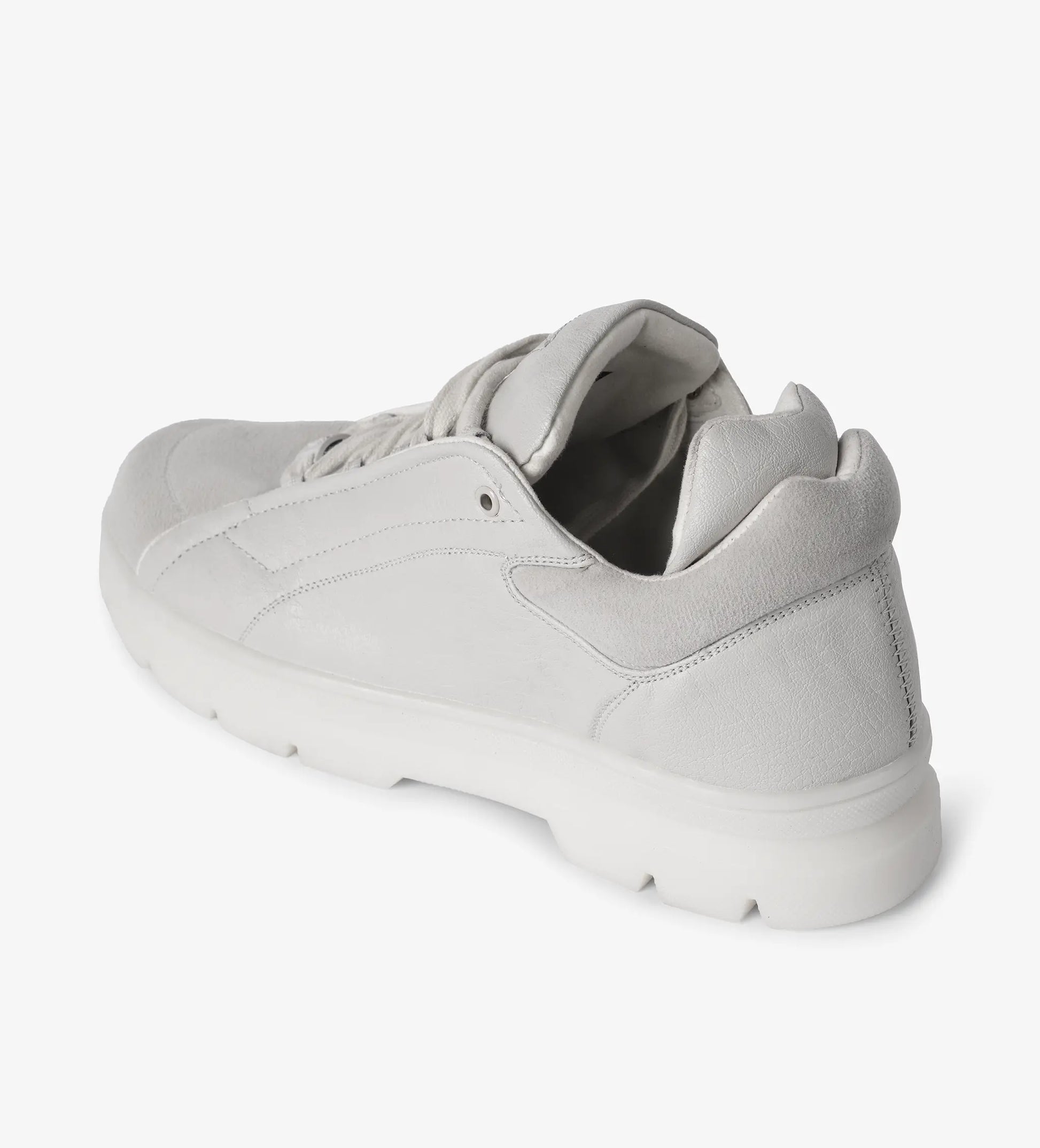 white mens low top sneakers
