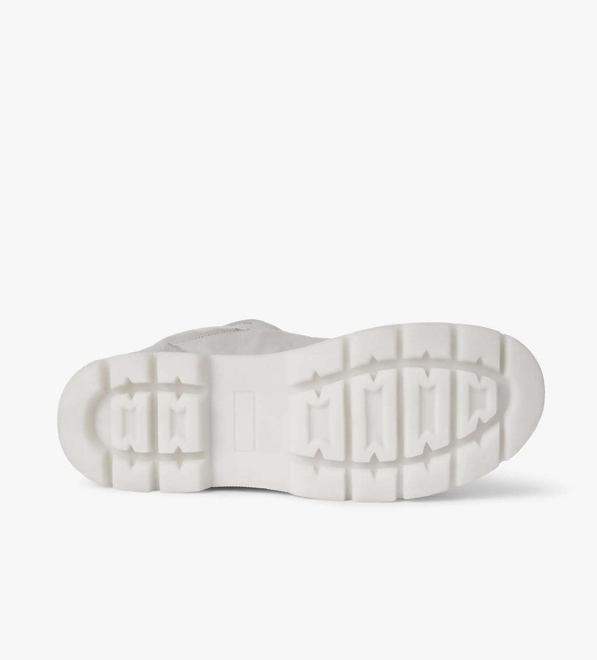 white mens low top sneakers
