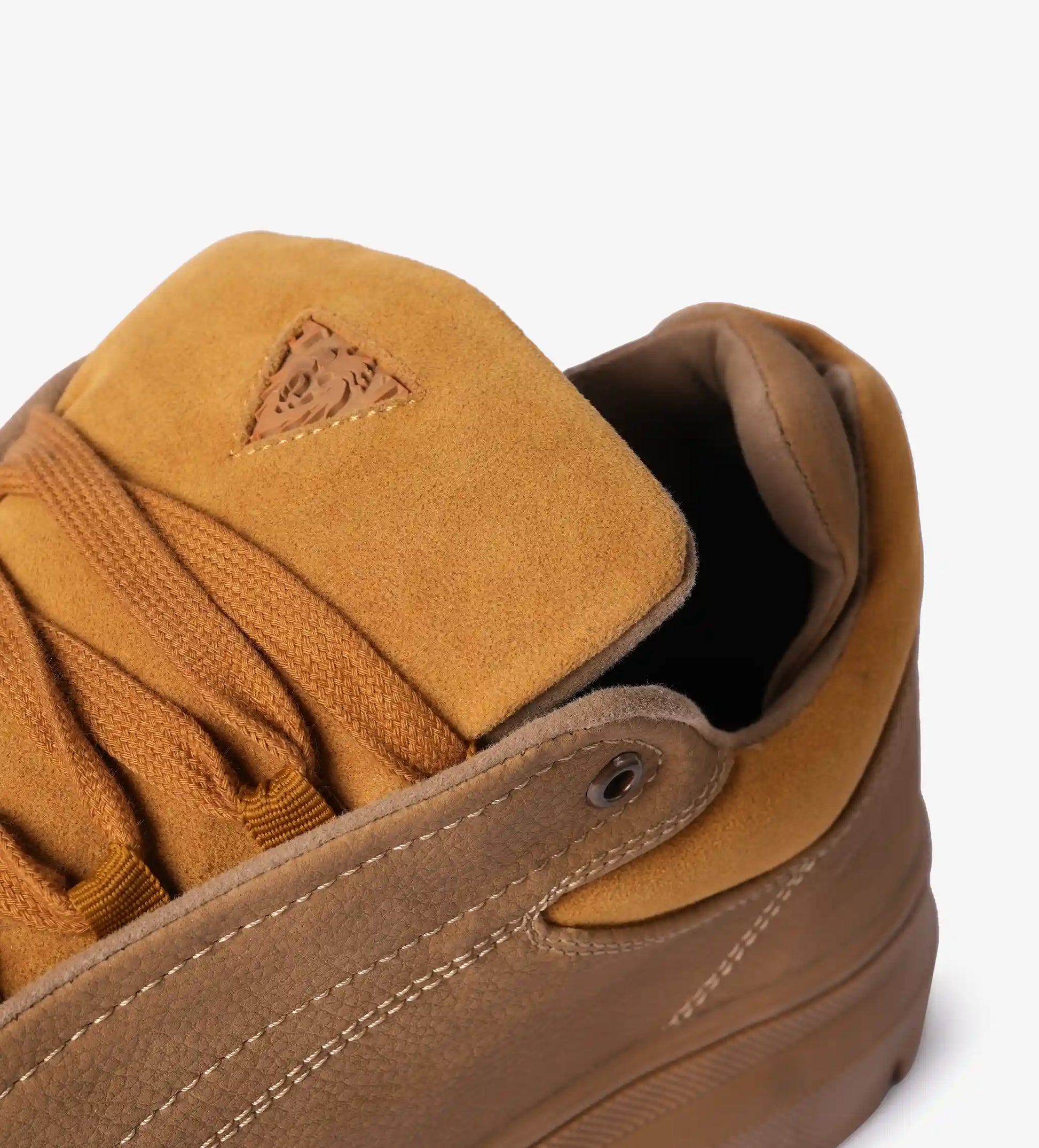 tan low top sneakers 