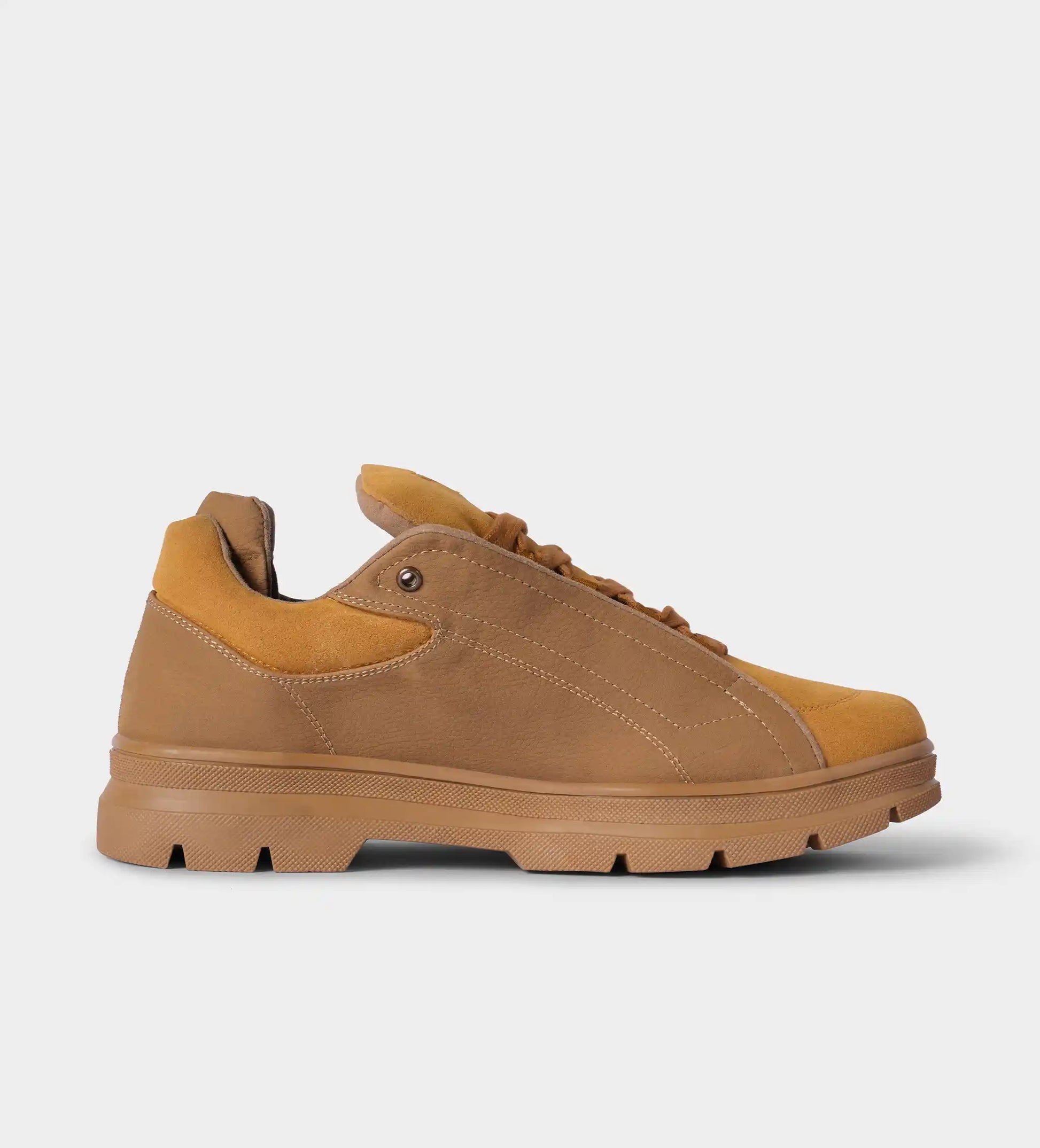 tan low top sneakers 