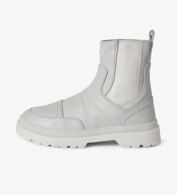 White Chelsea boots 