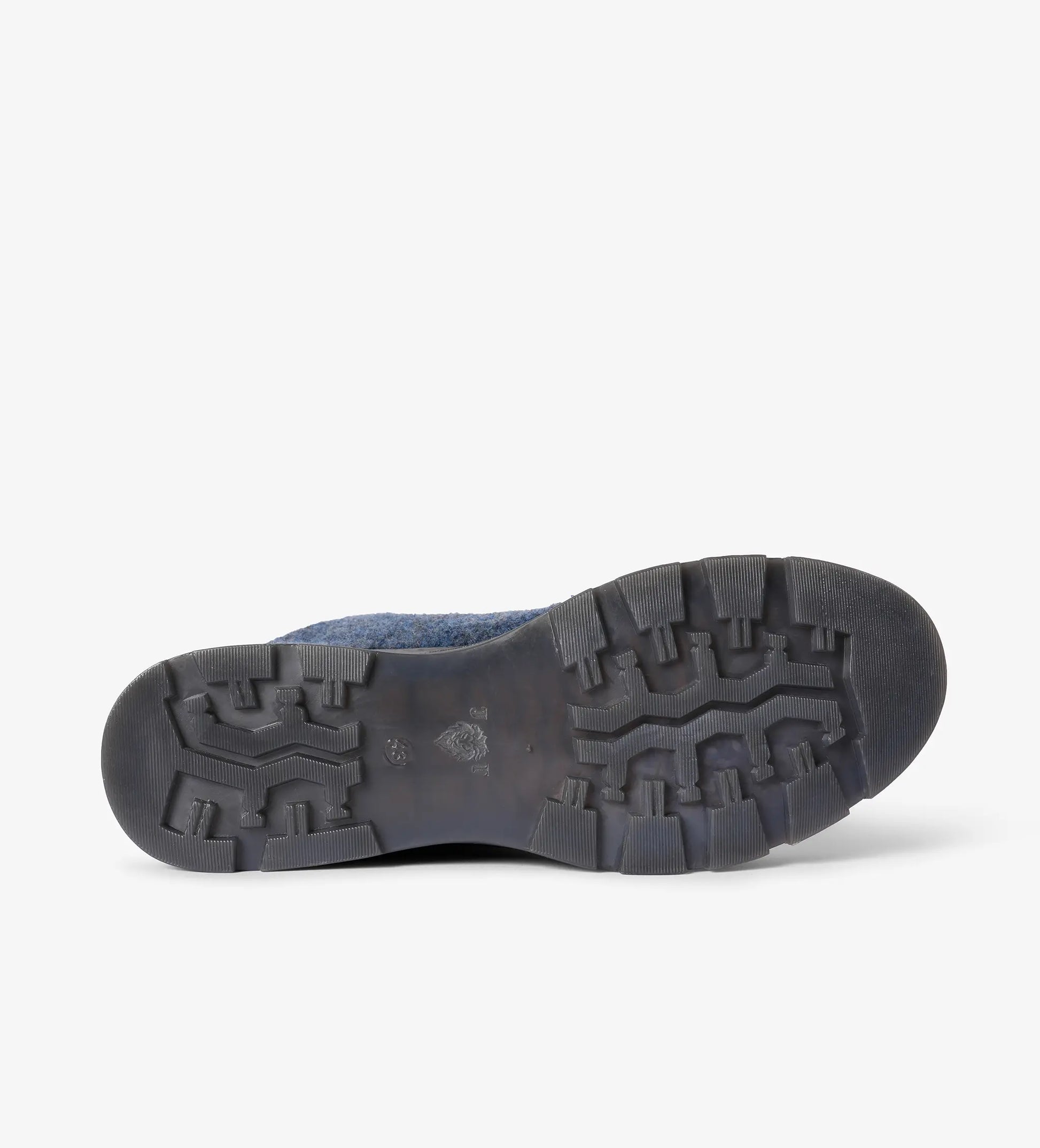 Blue mens low top sneakers