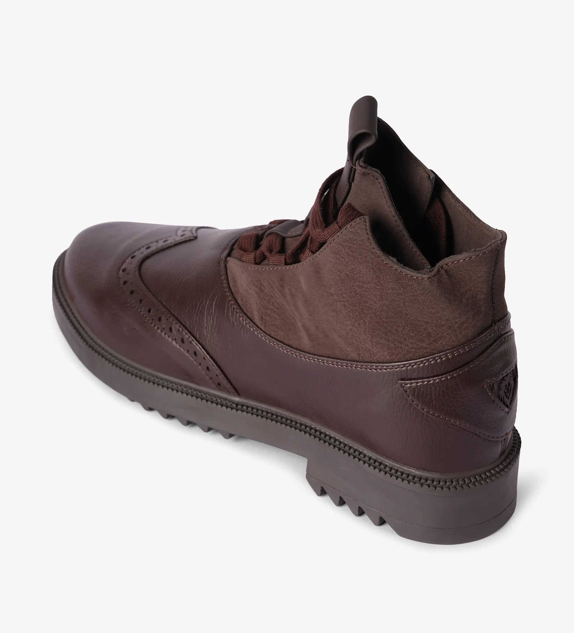 Marron brogue boots