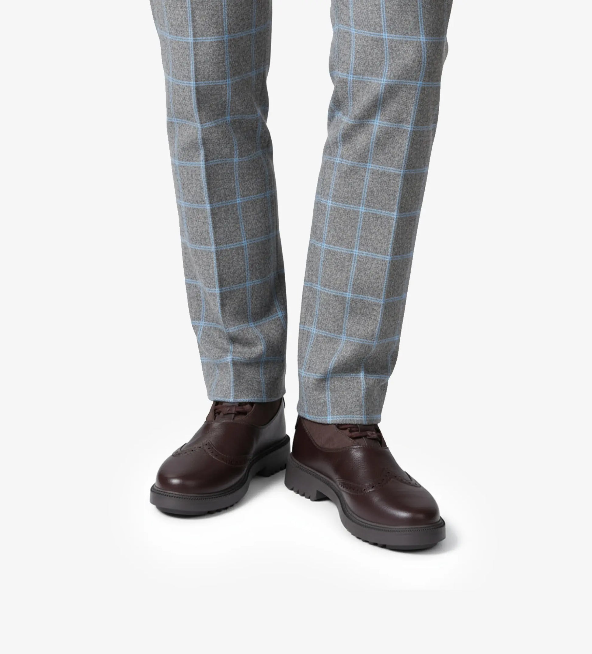 Marron brogue boots